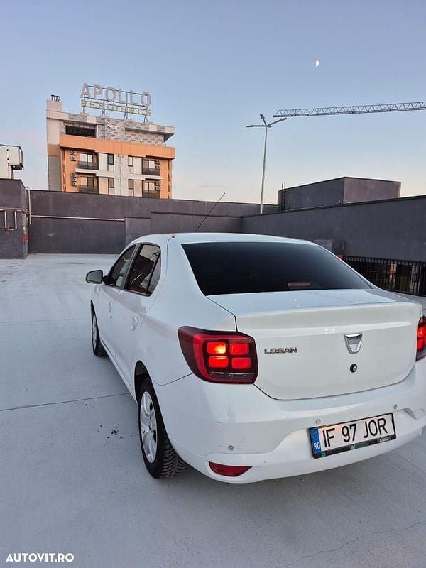 Second-hand Dacia Logan Prestige 90 CP (66 kW) 2017 Culoarealb Berlinǎ