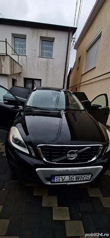 Second-hand 2011 Volvo XC60 SUV | 9.800 EUR - Imagine 1/4