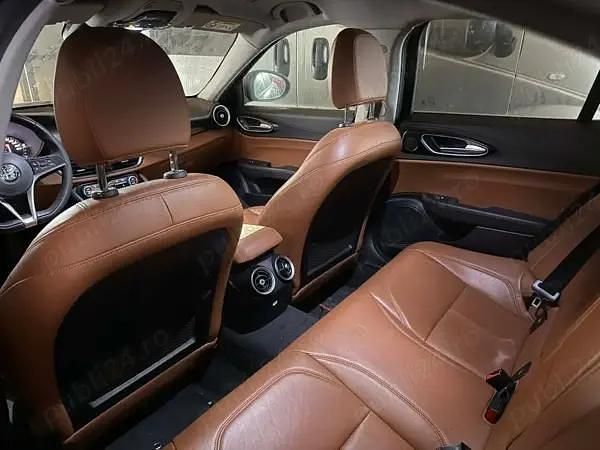 Second-hand Alfa Romeo Giulia 280 CP (205 kW) 2017 Berlinǎ