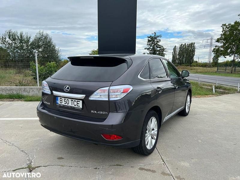 Second-hand Lexus RX450h Executive Line 299 CP (219 kW) 2009 Culoaremaro SUV