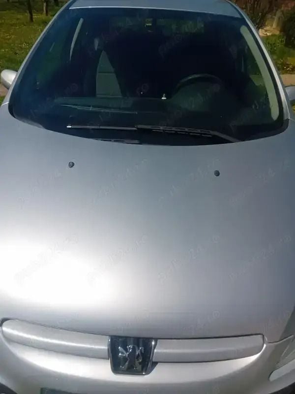 Utilizat 2004 Peugeot 307 Hatchback | 2.400 EUR (Puțin scump) - Imagine 1/4