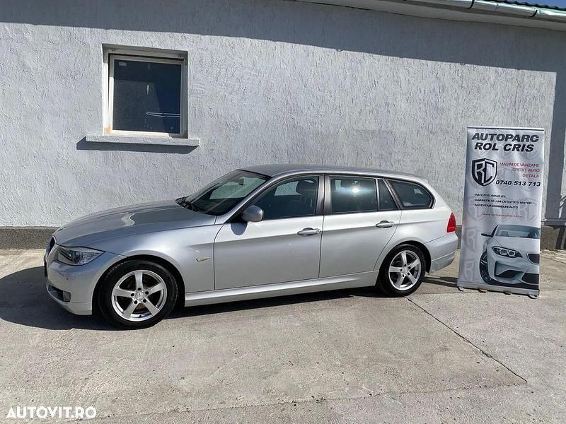 Culoareargint Utilizat 2012 BMW 320 Efficient Dynamics Break | 5.650 EUR (Preț bun) - Imagine 1/4