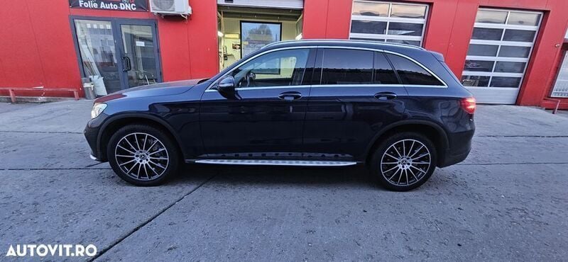 Albastru Utilizat 2018 Mercedes GLC250 SUV | 20.900 EUR (Preț bun) - Imagine 1/4
