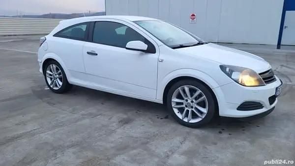 Utilizat 2009 Opel Astra Coupe | 2.790 EUR (Preț OK) - Imagine 1/4