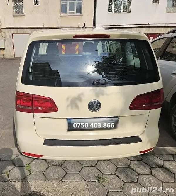 Second-hand VW Touran 77 CP (56 kW) 2012 Monovolum