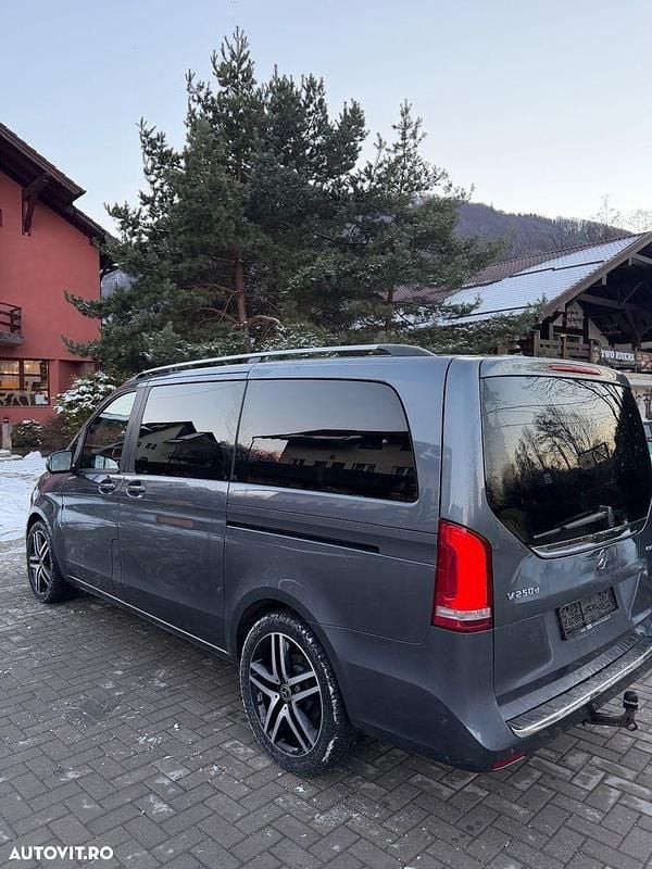 Second-hand Mercedes V250 Exclusive 190 CP (139 kW) 2019 Culoaregri Monovolum