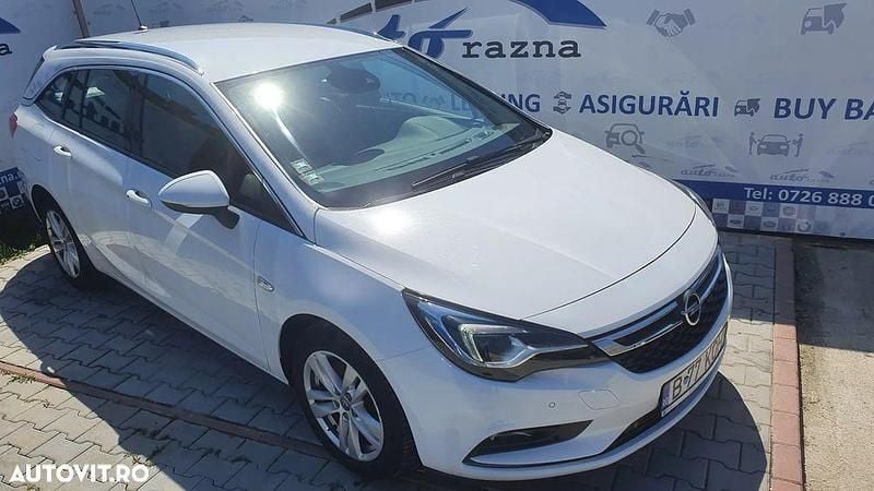Second-hand Opel Astra Elegance 122 CP (89 kW) 2021 Culoarealb Break