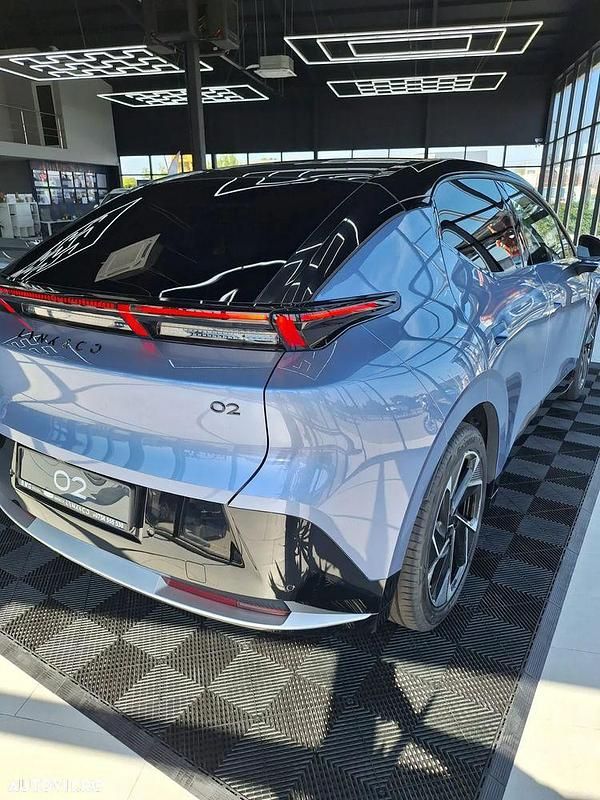 Nouă Lynk & Co 02 200 kW (272 CP) 2025 Culoarealbastru SUV