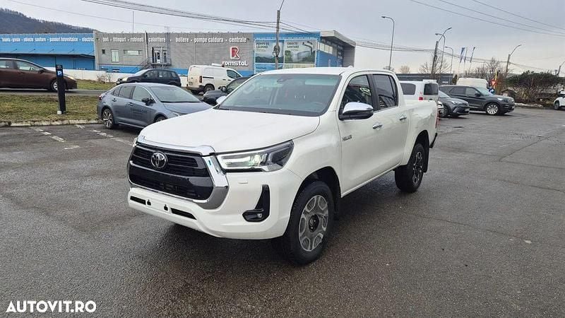 Nouă Toyota HiLux Executive 204 CP (150 kW) 2025 Culoarealb Pickup