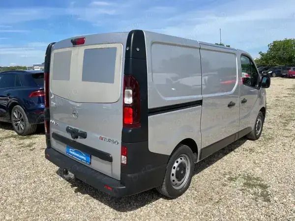 Second-hand Opel Vivaro 125 CP (91 kW) 2018 Monovolum