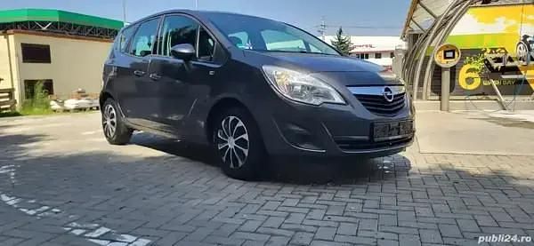 Utilizat 2010 Opel Meriva Monovolum | 2.950 EUR (Super Preț) - Imagine 1/4
