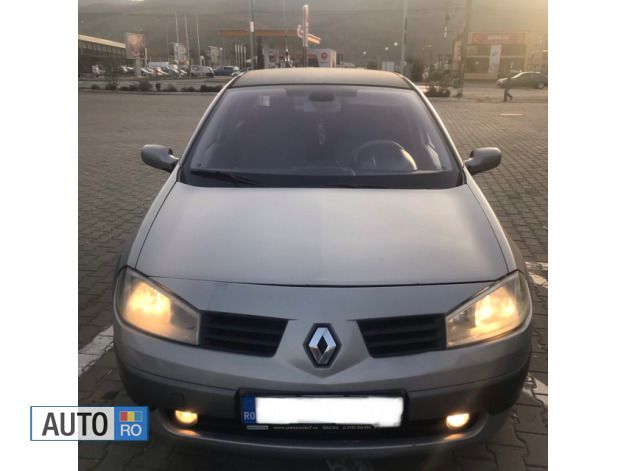 Bej Utilizat 2006 Renault Mégane II Berlinǎ | 2.000 EUR (Puțin scump) - Imagine 1/4