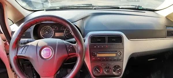 Second-hand Fiat Grande Punto 75 CP (55 kW) 2008 Alb Hatchback