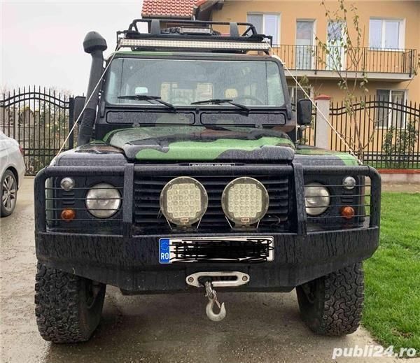 Utilizat 2005 Land Rover Defender SUV | 29.990 EUR - Imagine 1/4