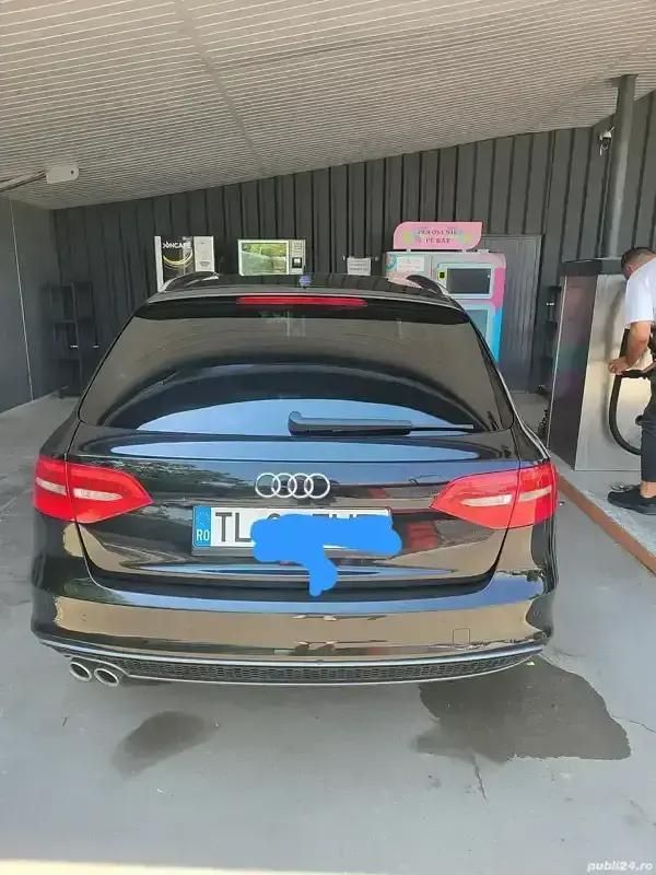Negru Utilizat 2015 Audi A4 Break | 8.600 EUR (Preț bun) - Imagine 1/4