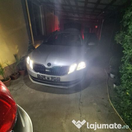 Utilizat 2019 Skoda Octavia Break | 11.650 EUR - Imagine 1/4
