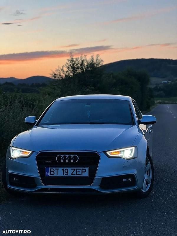 Gri Utilizat 2014 Audi A5 Sportback Hatchback | 12.900 EUR (Preț OK) - Imagine 1/4