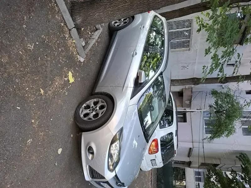 Second-hand Ford Focus 84 CP (61 kW) 2012 Gri Break