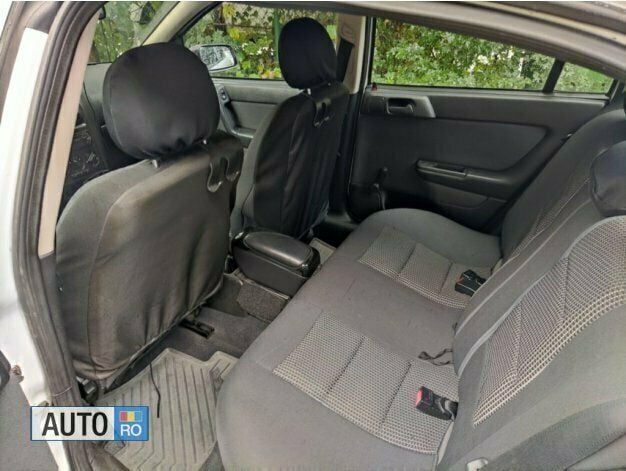 Second-hand Opel Astra 101 CP (74 kW) 2005 Alb Berlinǎ