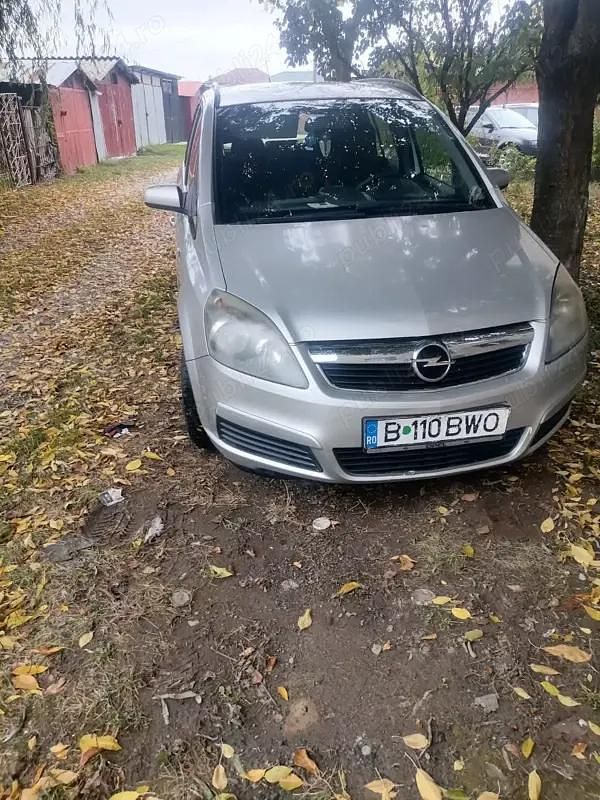 Utilizat 2005 Opel Zafira Monovolum | 1.700 EUR (Preț OK) - Imagine 1/4