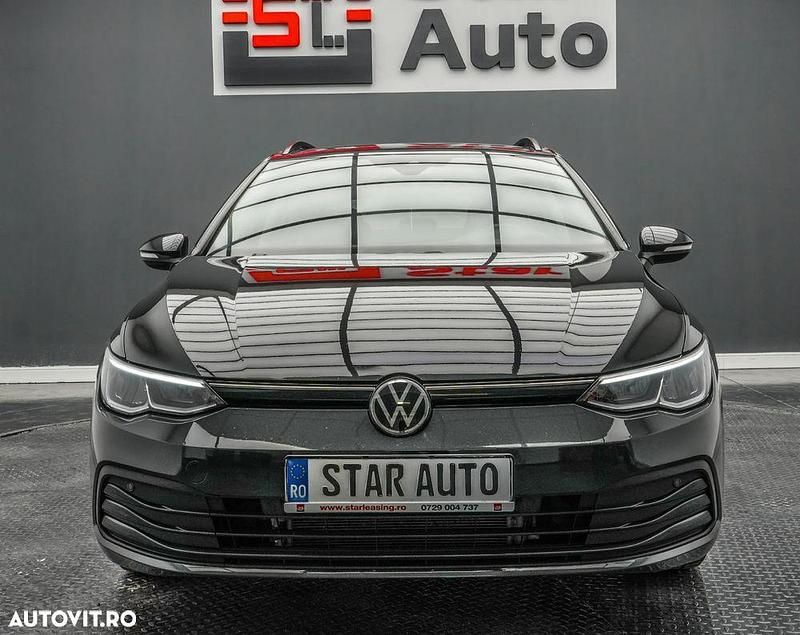 Second-hand VW Golf VIII Style 130 CP (95 kW) 2021 Culoaregri Break