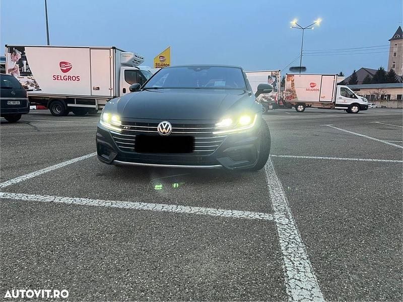 Second-hand VW Arteon R-line Edition 190 CP (139 kW) 2019 Culoarenegru Hatchback