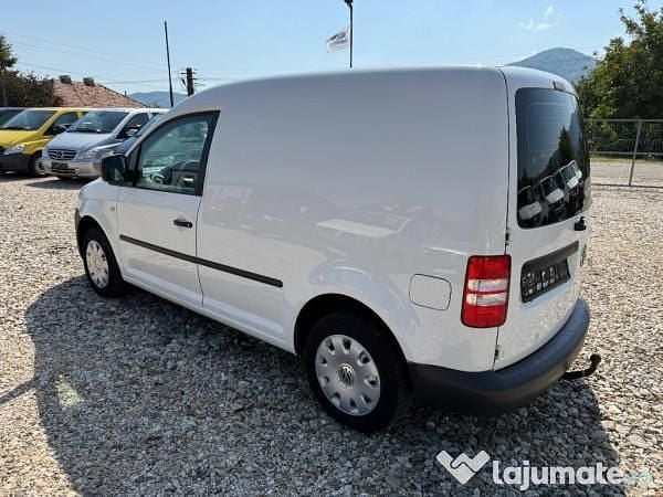 Second-hand VW Caddy 105 CP (77 kW) 2012 Alb Monovolum