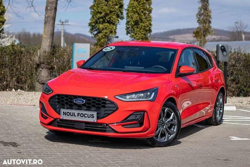 Rosu Utilizat 2024 Ford Focus ST-Line X Hatchback | 24.513 EUR - Imagine 1/4