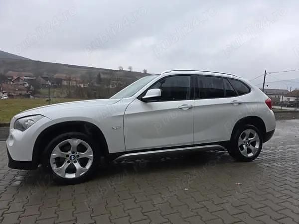 Second-hand BMW X1 177 CP (130 kW) 2012 Alb SUV