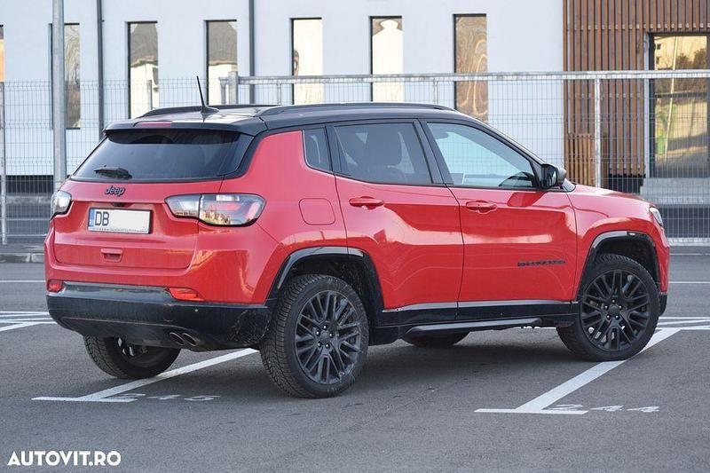 Culoarerosu Utilizat 2022 Jeep Compass SUV | 20.500 EUR (Preț OK) - Imagine 1/4