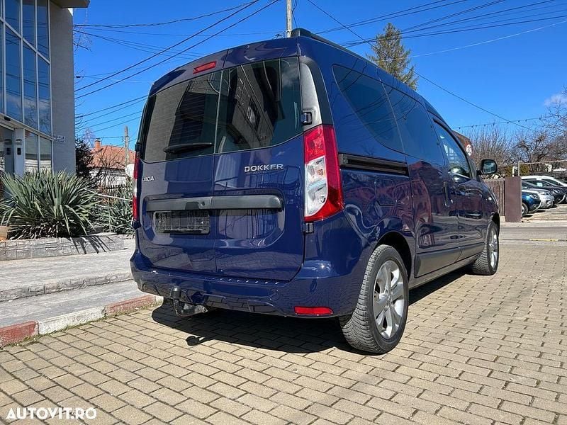 Second-hand Dacia Dokker Lauréate 90 CP (66 kW) 2016 Culoarealbastru Monovolum