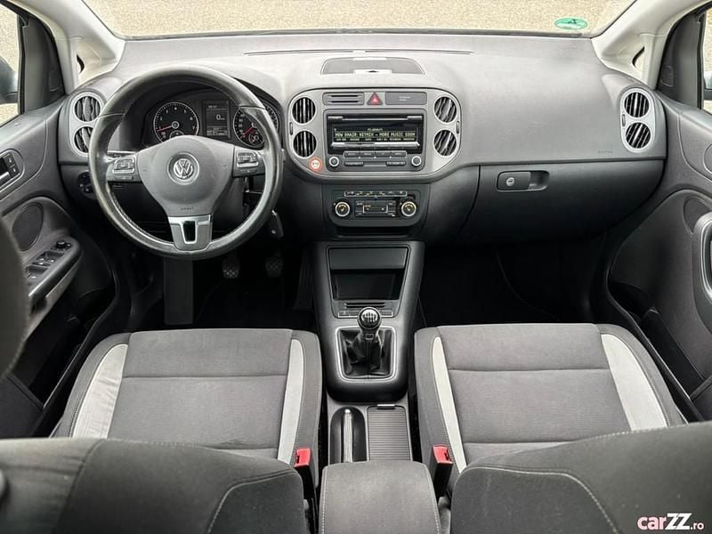 Gri Utilizat 2014 VW Golf VII Hatchback | 5.700 EUR (Preț bun) - Imagine 1/4