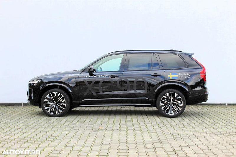 Second-hand Volvo XC90 Ultimate 455 CP (334 kW) 2025 Culoarenegru SUV