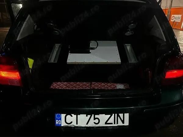 Second-hand VW Golf IV 74 CP (54 kW) 2000 Hatchback