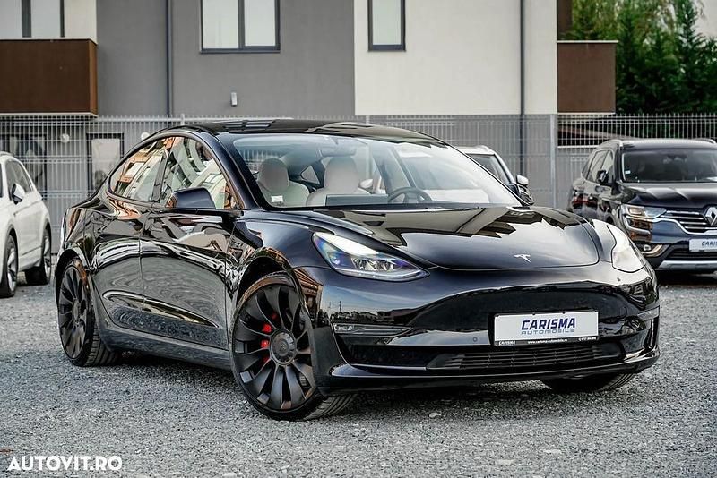 Culoarenegru Utilizat 2021 Tesla Model 3 Performance Berlinǎ | 31.823 EUR (Preț OK) - Imagine 1/4