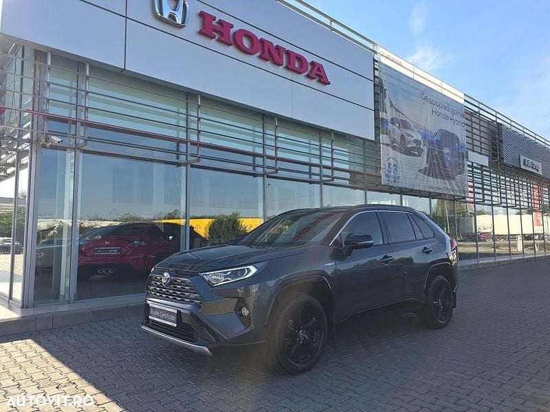 Culoaregri Utilizat 2021 Toyota RAV4 Hybrid SUV | 33.990 EUR (Puțin scump) - Imagine 1/4