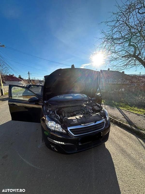 Second-hand Peugeot 308 Allure 120 CP (88 kW) 2015 Culoarenegru Break