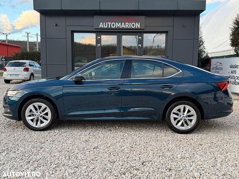 Second-hand Skoda Octavia Exclusive 150 CP (110 kW) 2024 Culoarealte culori Berlinǎ