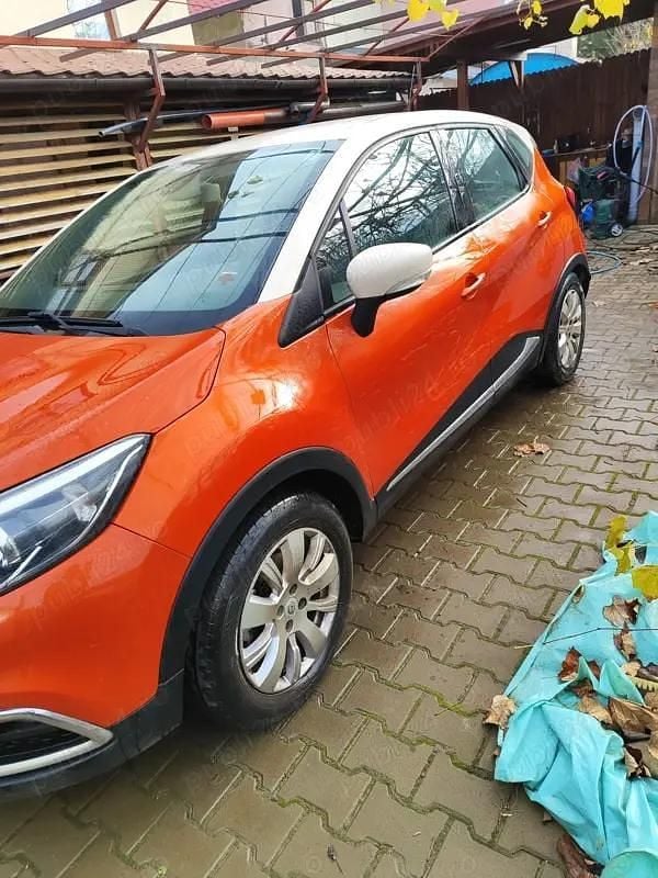 Second-hand Renault Captur 90 CP (66 kW) 2013 SUV