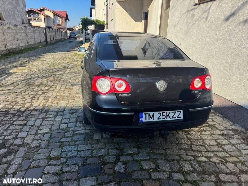 Second-hand VW Passat Comfortline 177 CP (130 kW) 2010 Culoarenegru Berlinǎ