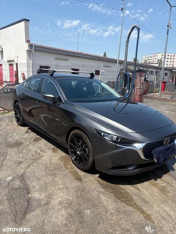 Second-hand Mazda 3 122 CP (89 kW) 2019 Culoaregri Berlinǎ