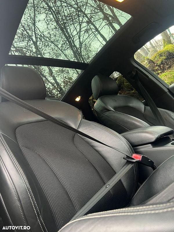 Culoarenegru Utilizat 2012 Audi Q5 SUV | 13.000 EUR (Scump) - Imagine 1/4