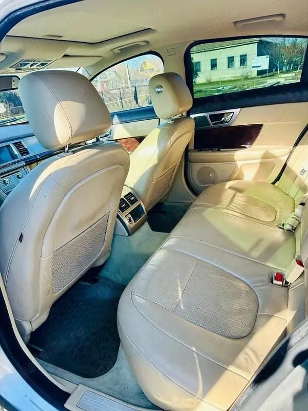 Second-hand Jaguar XF 245 CP (180 kW) 2011 Berlinǎ