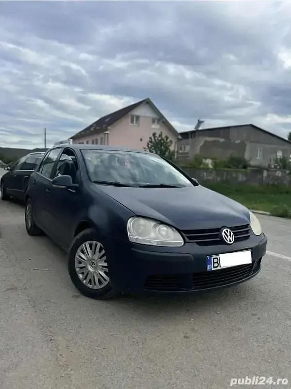 Utilizat 2006 VW Golf V Hatchback | 2.000 EUR (Preț bun) - Imagine 1/4