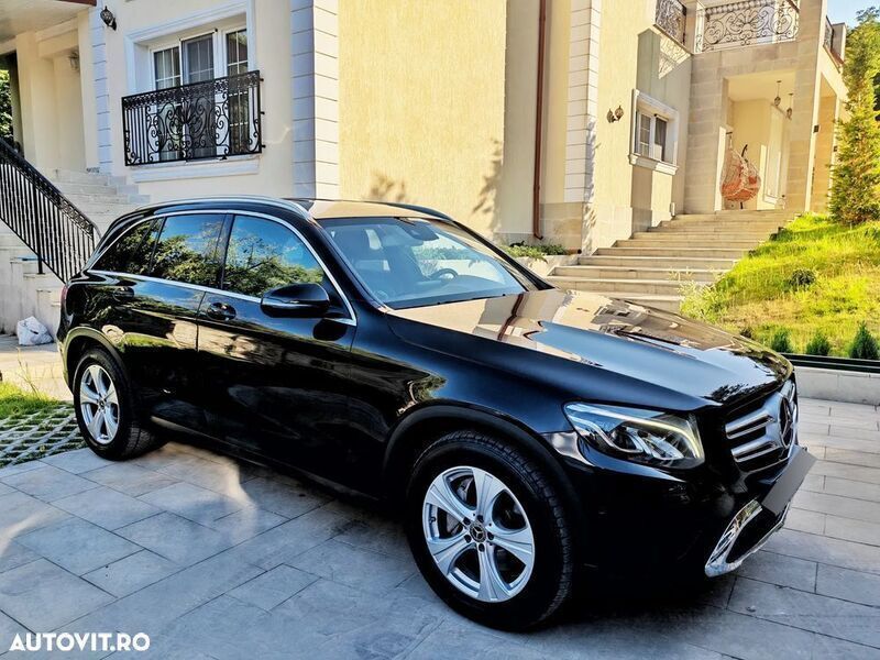 Negru Utilizat 2016 Mercedes GLC250 SUV | 23.000 EUR (Preț OK) - Imagine 1/4