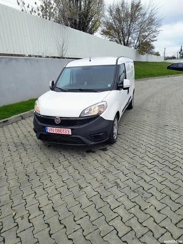 Utilizat 2018 Fiat Doblò Monovolum | 8.200 EUR (Preț OK) - Imagine 1/4