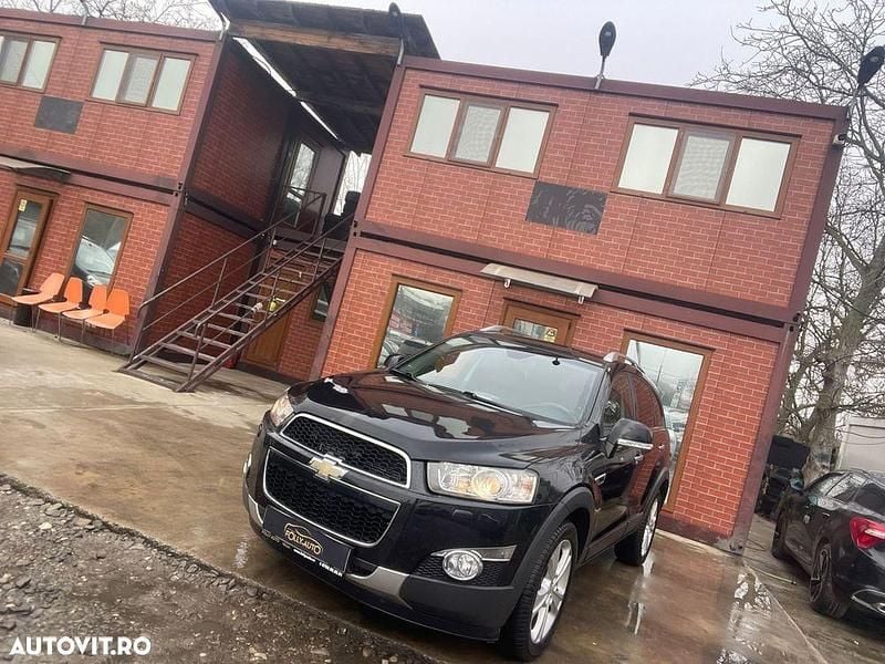 Culoarenegru Utilizat 2012 Chevrolet Captiva LTZ SUV | 7.499 EUR (Preț OK) - Imagine 1/4