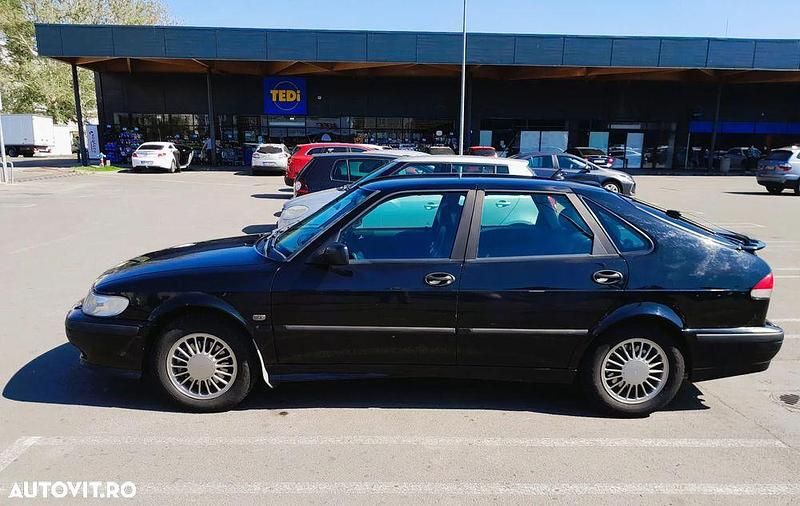 Culoarenegru Utilizat 2002 Saab 9-3 Hatchback | 2.500 EUR - Imagine 1/4