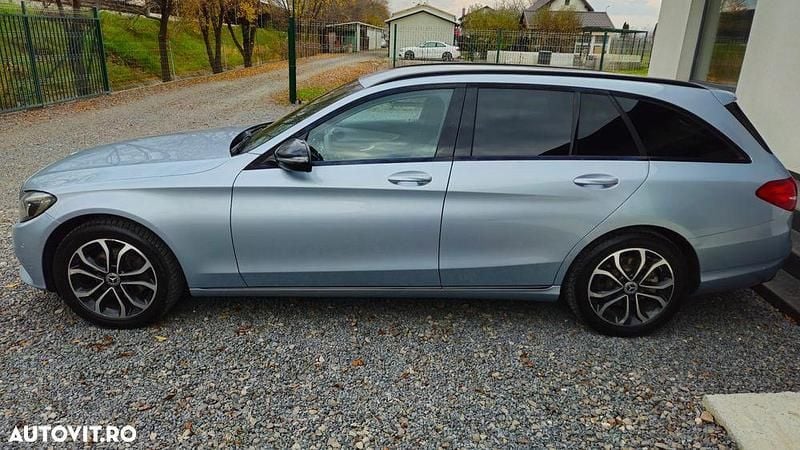 Second-hand Mercedes C200 136 CP (100 kW) 2017 Culoaregri Break