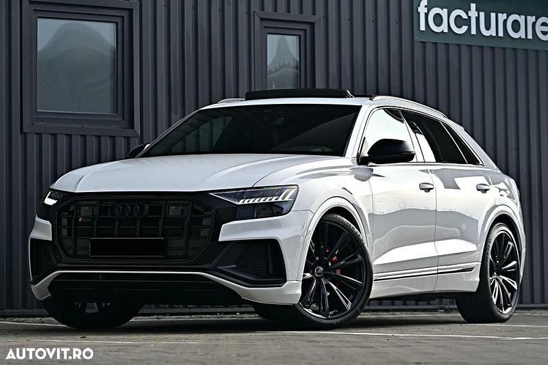 Second-hand Audi Q8 Comfort 286 CP (210 kW) 2023 Culoarealb SUV